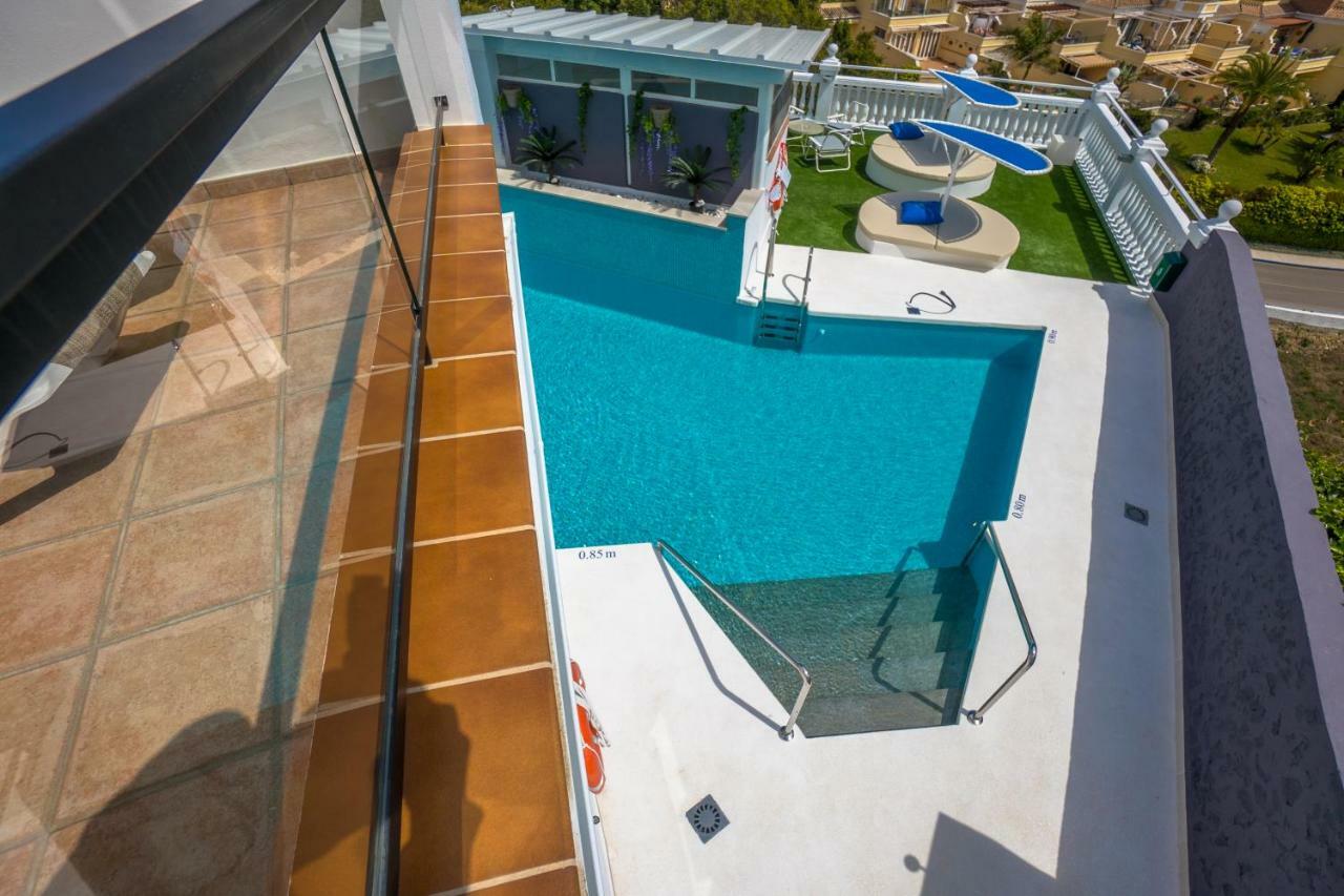 Hostal Casa Mercedes Nerja Eksteriør bilde