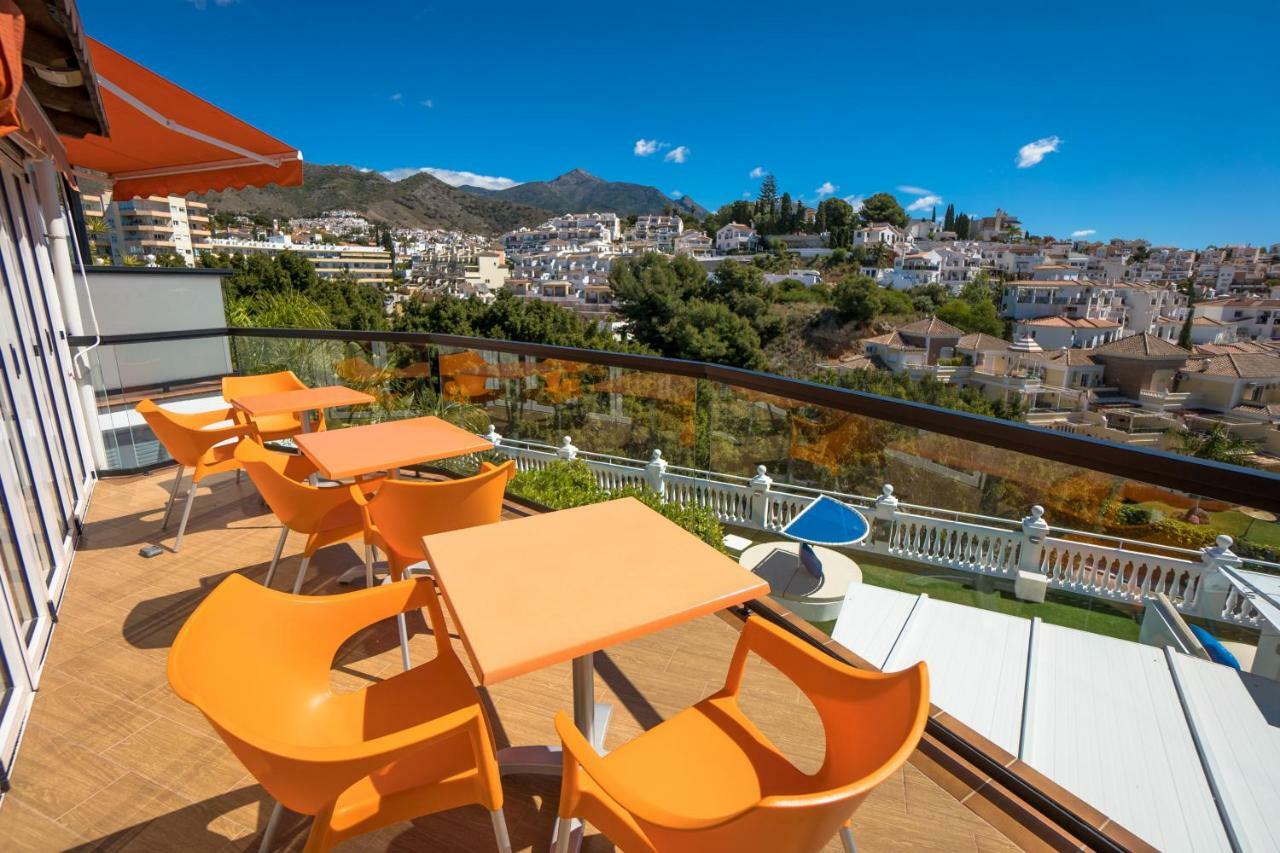 Hostal Casa Mercedes Nerja Eksteriør bilde