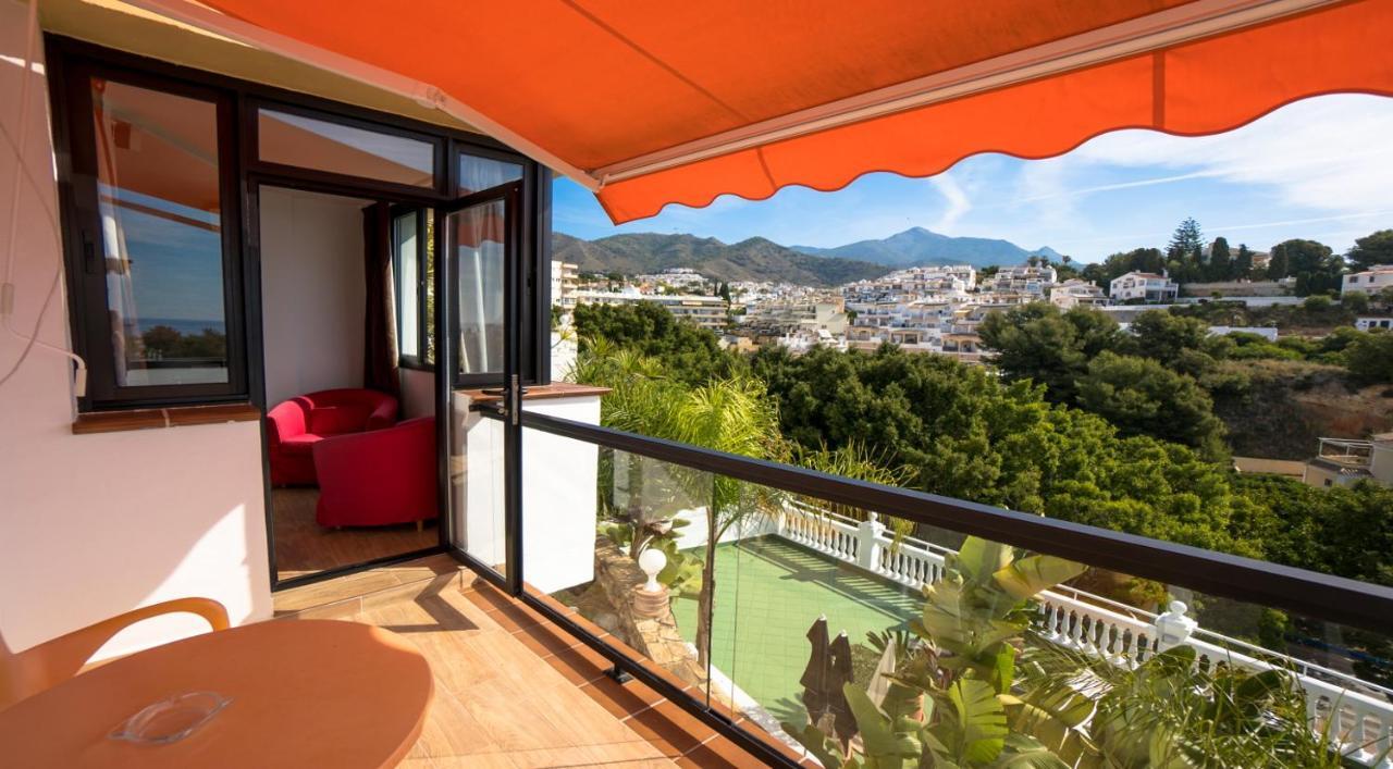 Hostal Casa Mercedes Nerja Eksteriør bilde
