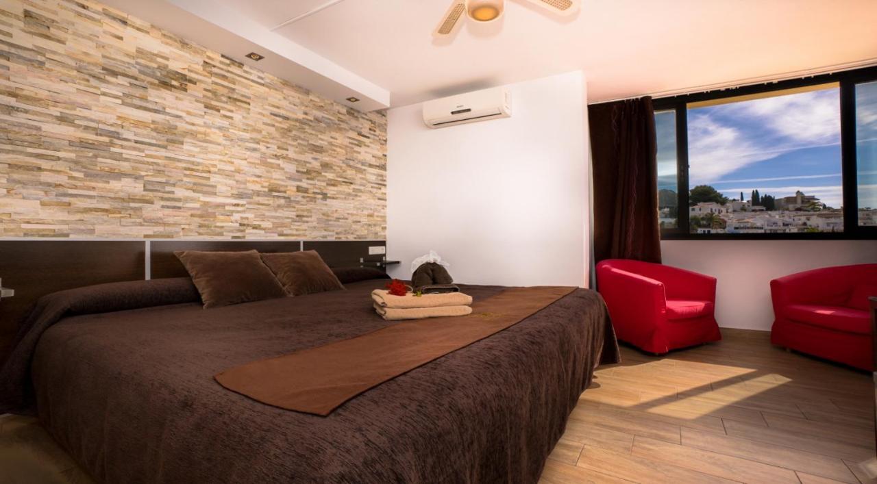 Hostal Casa Mercedes Nerja Eksteriør bilde